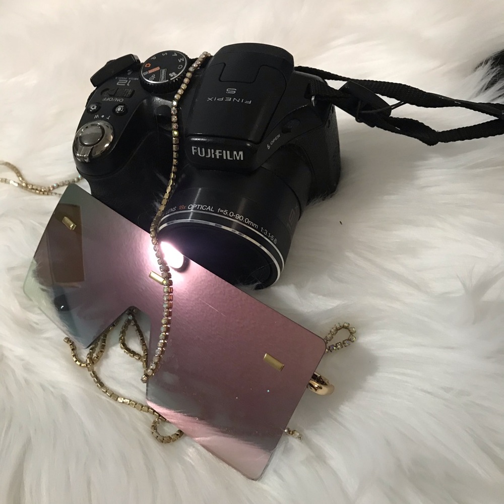 😎just in😎 Mirror mirror on the wall oversized SG